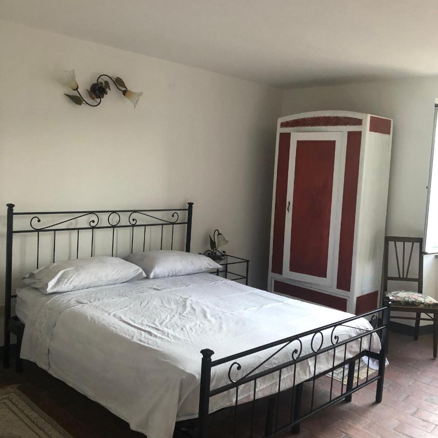 Отель Casa Garibaldi Понтремоли Экстерьер фото